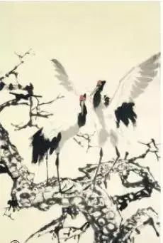 步骤二:用略浅墨色画树干,主干要粗壮有力,以便鹤立足.↓↓↓