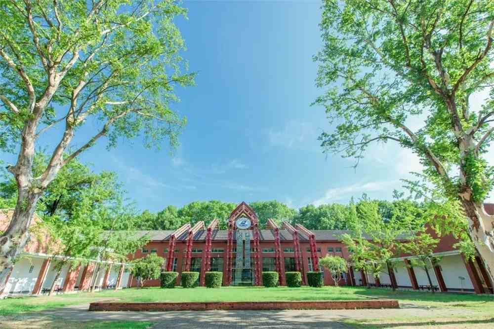 华中科技大学招生办公室