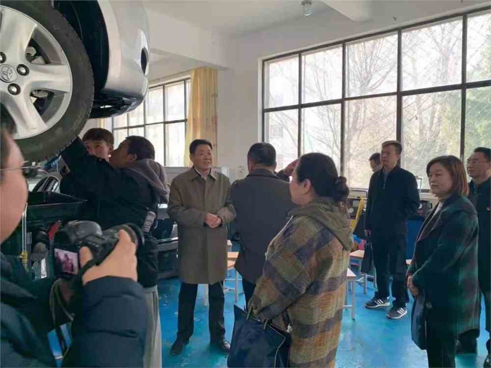 自治区政协副主席,教育厅党组书记杜建功到西藏职业技术学院调研