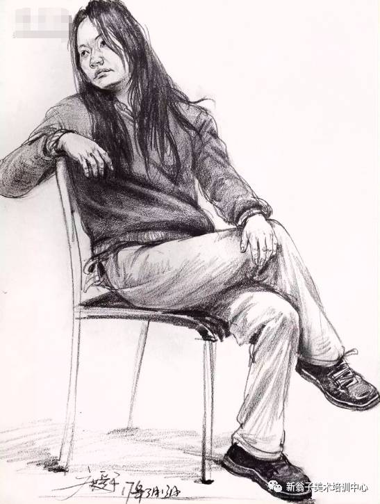 五点着重分析如何画坐姿线面速写