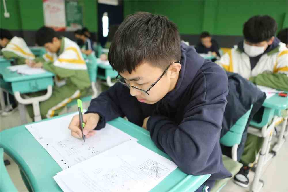 【以火为念 依炬为本】记长春市柏辰艺术中学月考