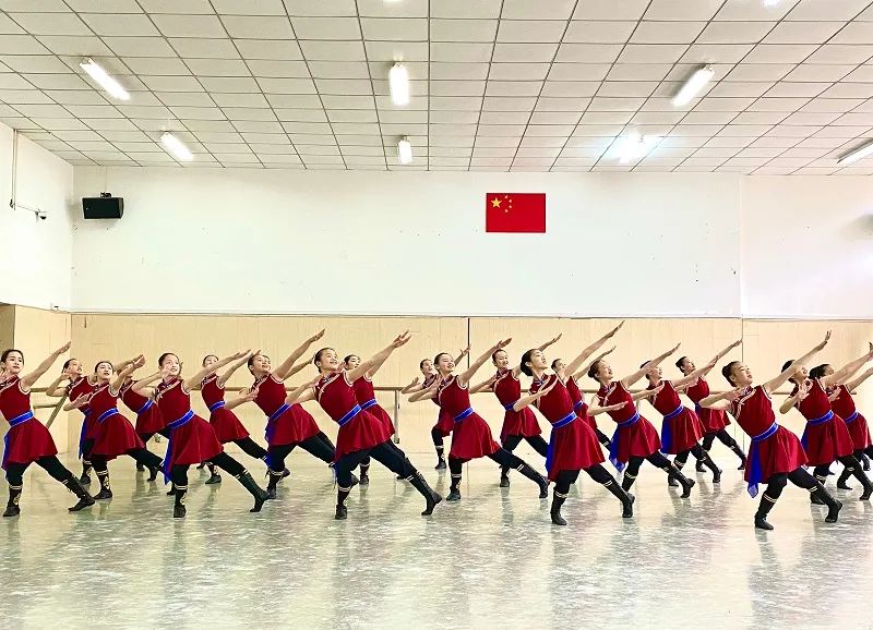 福建艺术职业学院2021年五年制高职音乐表演,舞蹈表演专业招生简章