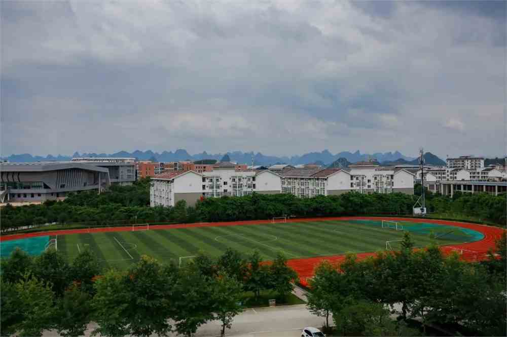 桂林理工大学博文管理学院