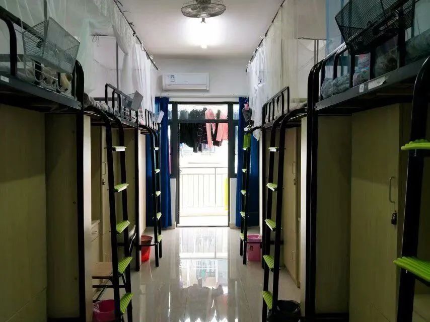 南通大学杏林学院