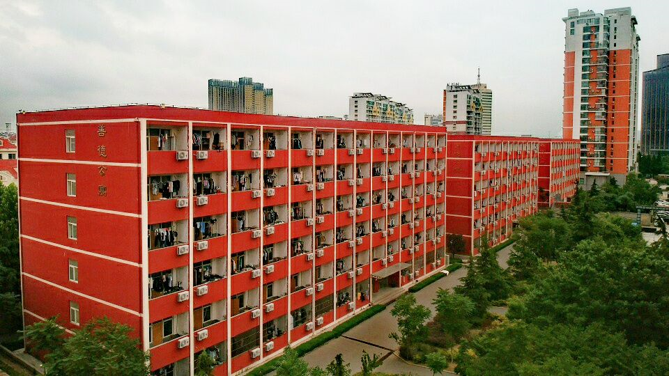 青岛滨海学院的学生宿舍长什么样?