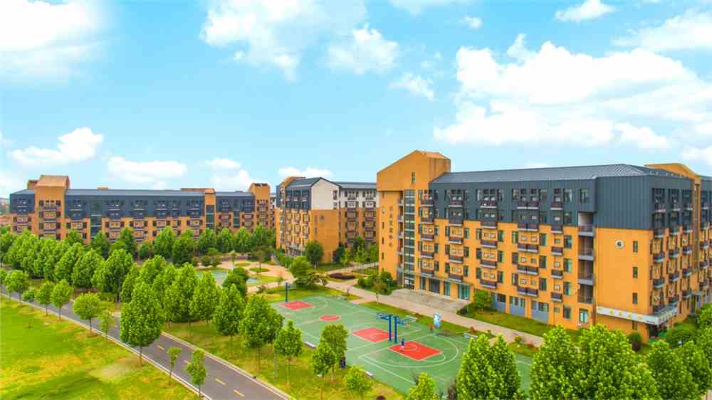 武汉晴川学院2022年普通专升本招生简章