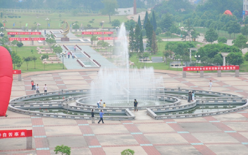 六安学院 www.027art.com