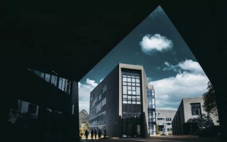 贵州大学,录取分数线,政治学类专业
